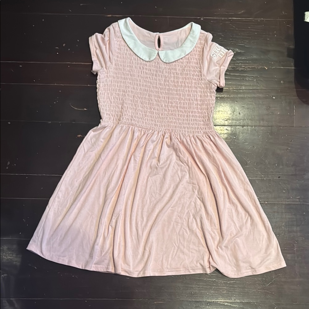 Stranger Things Eleven Halloween Costume Womens size S